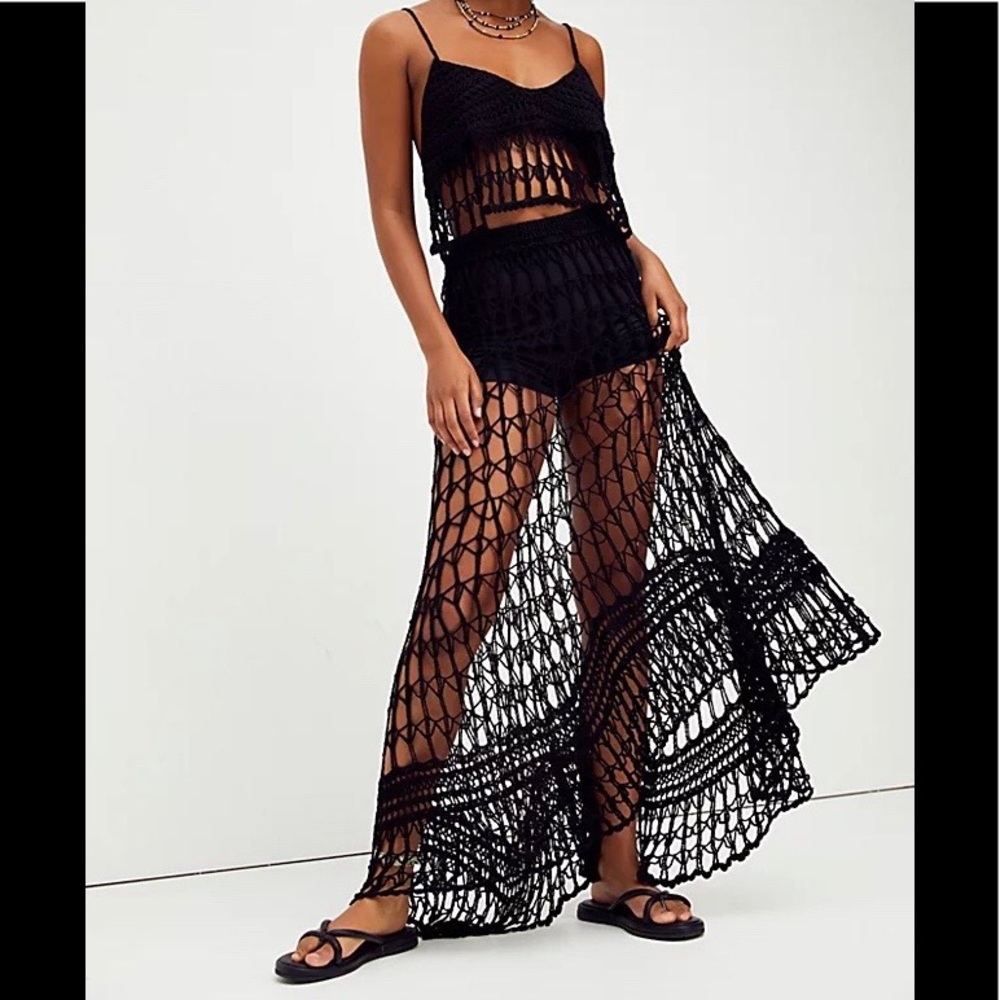 SOLD!!! FREE PEOPLE BALI MELODIE CROCHET SET FLARE SKIRT TOP AND SHORTS BLACK XL